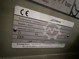 Bearbeitungszentrum Emmegi Phantomic M3