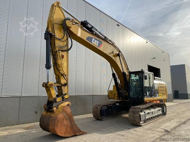 Crawler excavator Caterpillar 336F L XE (New Undercarriage)