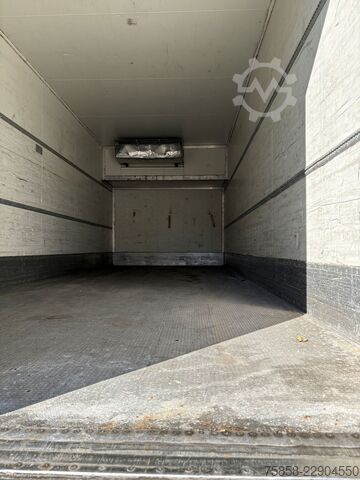 Swap body with reefer structure Schmitz Cargobull BDF Kühlkoffer Carrier 850 Innen 2,40m