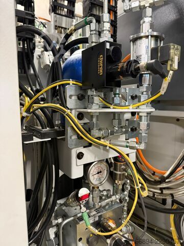 Universal machining center universal CHIRON FZ08 MT Precision+ high speed plus