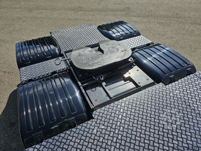 Standard-SZM Scania S590 V8 6X4 / 2 TANKS / NL TRUCK! 80T