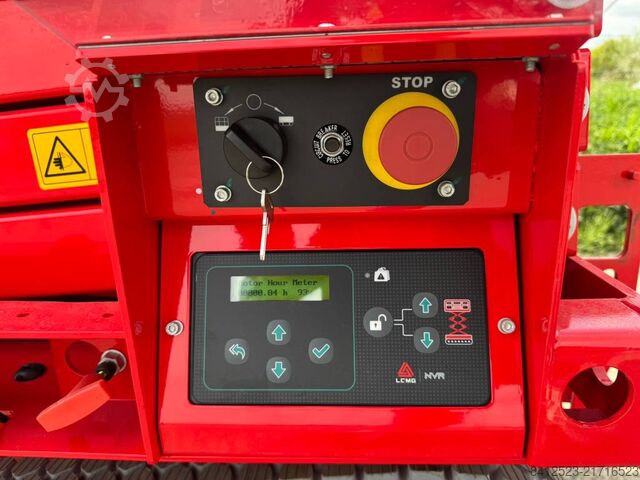 Scissor lift LGMG SC0407E-2