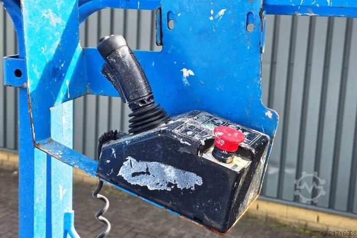 Scissor lift Genie GS3246 Electric, Working Height 11.75 m, 318kg Cap
