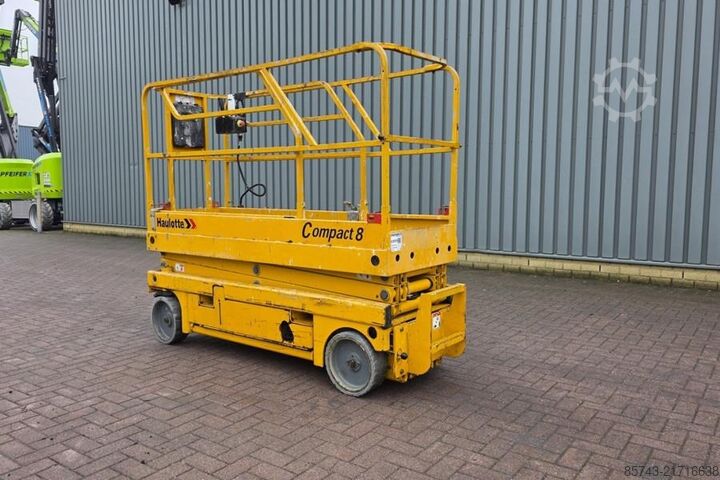 Scissor lift Haulotte Compact 8 As-Is, Electric, 8m Working Height, 350k
