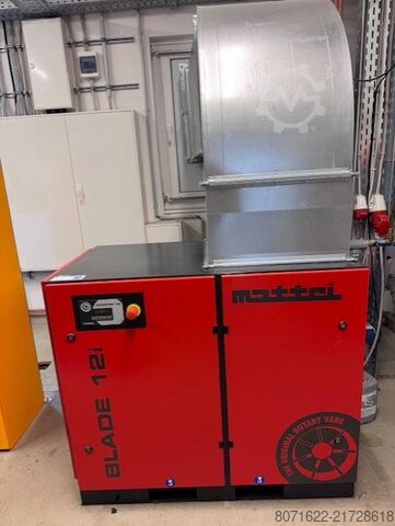 Production of disposable surgical masks PIA Automation Amberg GmbH Montageanlage Einwegmasken