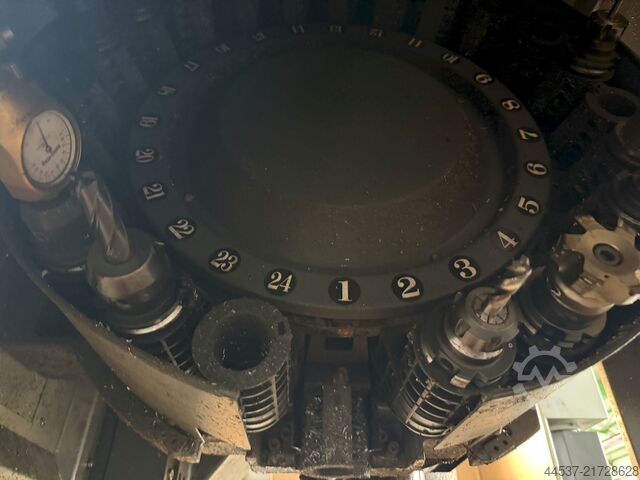 Vertical Milling Center Leadwell V-20S