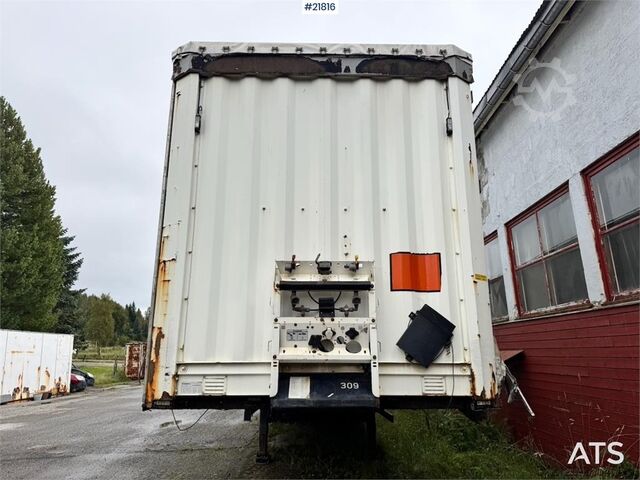 Schiebeplanen Krone Curtain-Side Trailer