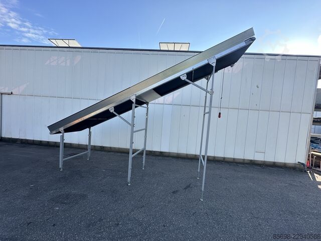 Bercomex elevator incline conveyor 560 x 100 cm BERCOMEX 