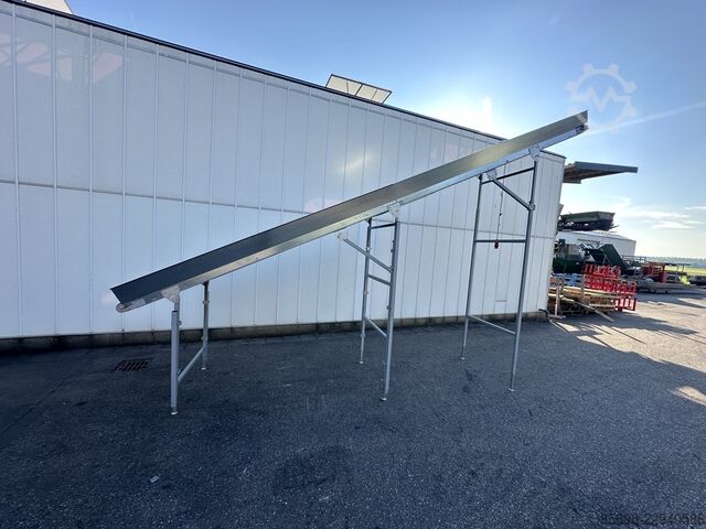 Bercomex elevator incline conveyor 560 x 100 cm BERCOMEX 