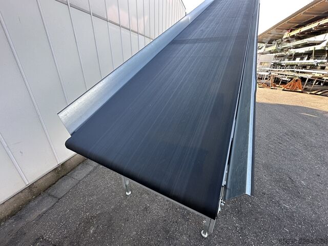 Bercomex elevator incline conveyor 560 x 100 cm BERCOMEX 