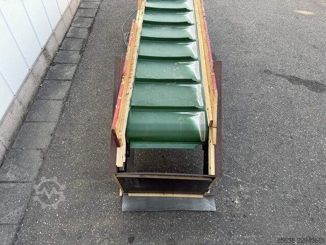 Elevator incline conveyor 275 x 50 cm  
