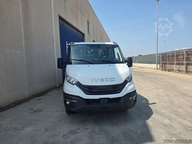 Box van IVECO Daily 35