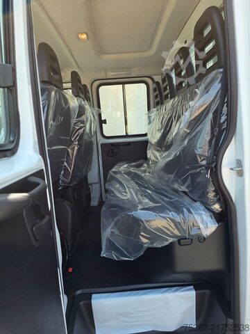 Box van IVECO Daily 35