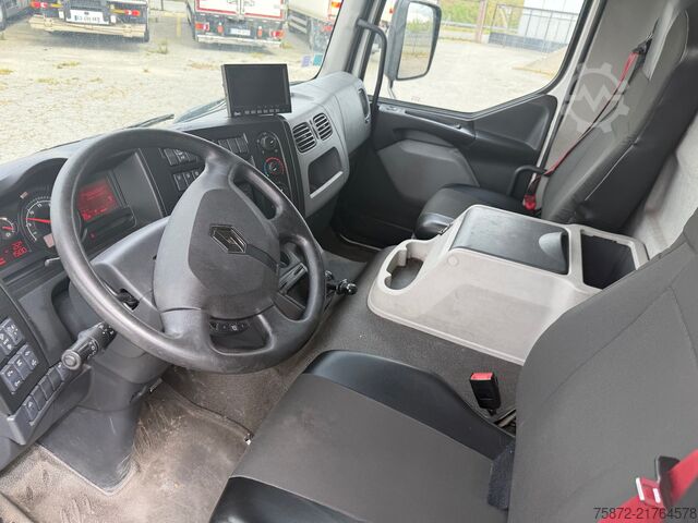 Box truck Renault D SERIES 12.240 DTI EURO 6 FURGON