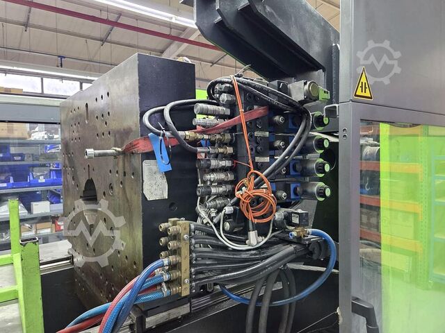 Injection molding machine ENGEL Victory 2050/300 Tech