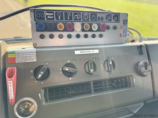 Fire truck MERCEDES 1124 EURO2 1996 MERCEDES-BENZ 1124