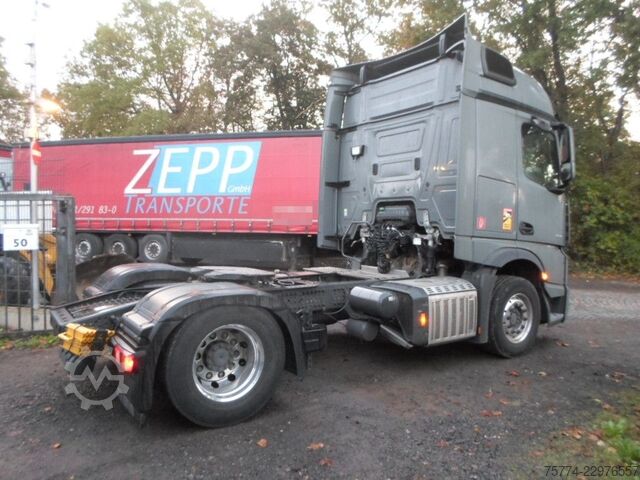 Hazardous materials truck MERCEDES-BENZ Actros F/ 1845 LS/ GGVS