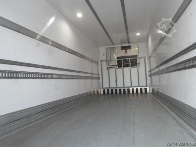 Refrigerated truck DAF XF 410/ 6x2/ Anhänger / Tiefkühler