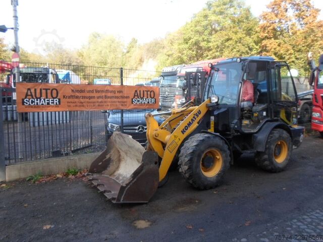 Wheel loader KOMATSU WA 70 M-8 E0