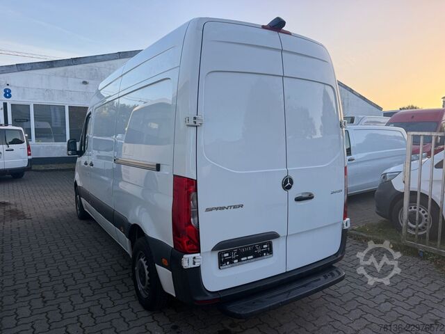 High top van MERCEDES-BENZ Sprinter 214 CDI L2H2 Kamera 2x Schiebetür