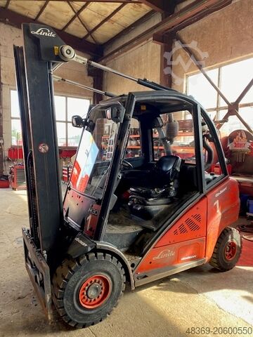 FORK LIFT LINDE H30D