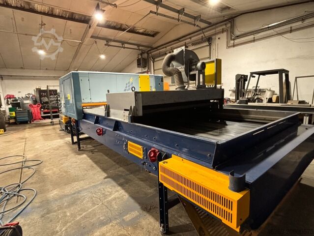 Optical sorter Pellenc Mistral 2400