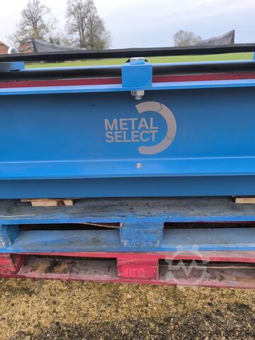OVERBAND MAGNET FERROUS SEPARATOR MetalSelect M 1000