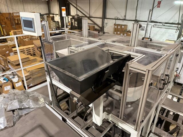 Packing Line Comcount / GIC BFWT Bowl Feeder and VFB2000 Bagger