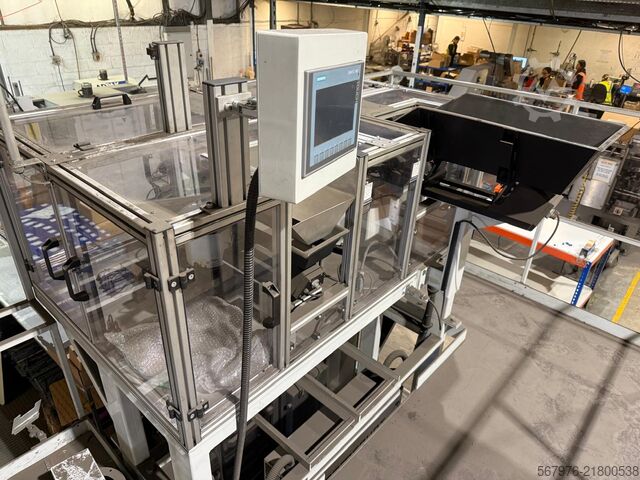 Packing Line Comcount / GIC BFWT Bowl Feeder and VFB2000 Bagger