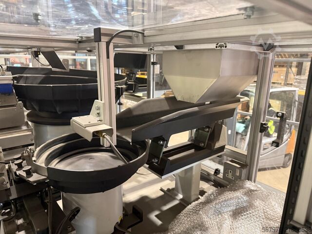Packing Line Comcount / GIC BFWT Bowl Feeder and VFB2000 Bagger