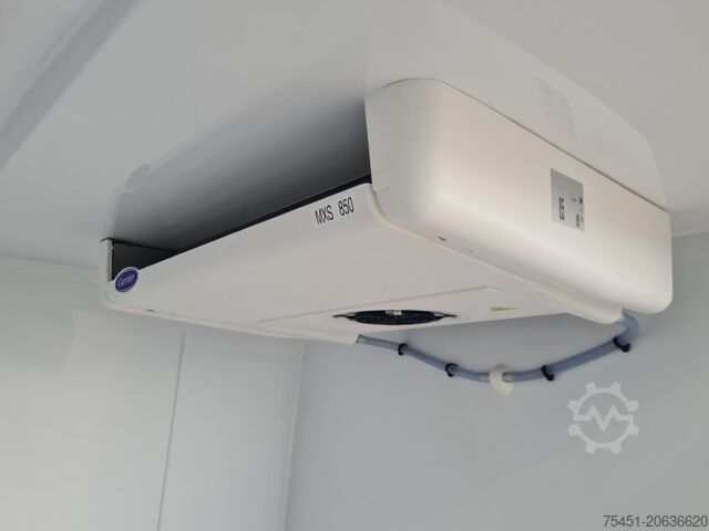 Kühltransporter Renault Master 35 Kühlkasten L3 Carrier Stand + Fahrkühlung