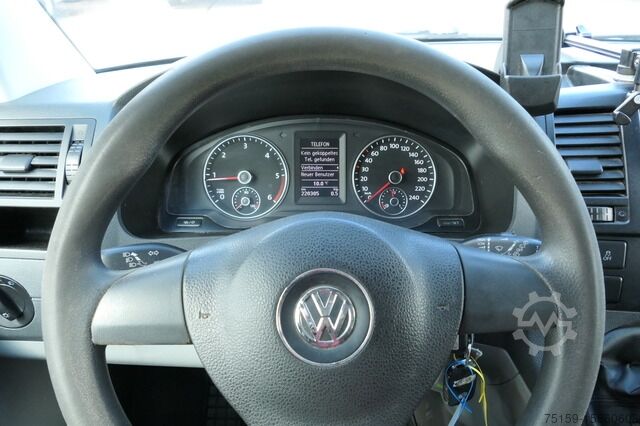 Panel van Volkswagen T5 Transporter 2.0 TDI 2-Sitzer 4 Motion AHK COC WERKSTATTEINBAUTEN - Standheizung