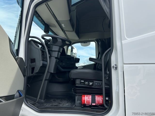 Standard SZM Volvo FH 500 Aero Euro 6 Globe XL Leder Mikrowelle