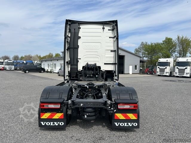 Standard SZM Volvo FH 500 Aero Euro 6 Globe XL Leder Mikrowelle