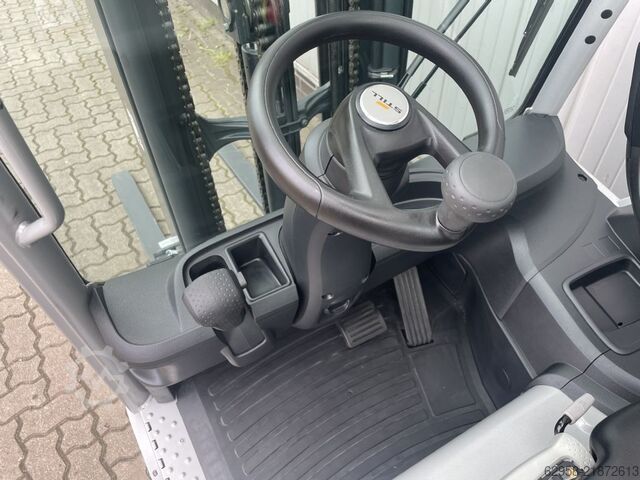 Electric 3-wheel forklift Still RX20-14C | Nur 204 Bst.