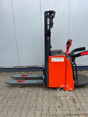 Pedestrian Stacker Linde L16 AP-I