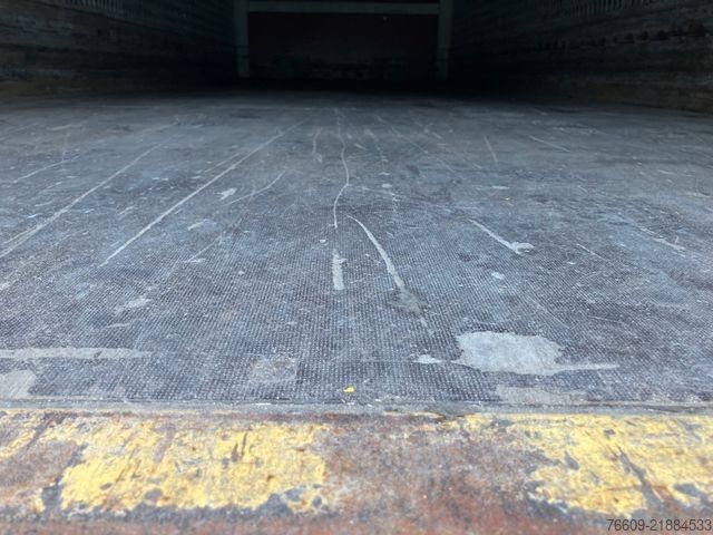 Swap body trailer KRONE Wechselbrücke Koffer