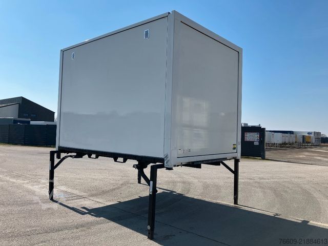 Swap body trailer KRONE Wechselbrücke Koffer