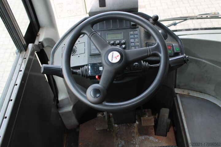 Terminal Tractor Terberg RT222