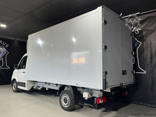 Box van VOLKSWAGEN CRAFTER 2,0TDI AUTOMATIK XXL KOFFER KLIMA 1.HAND
