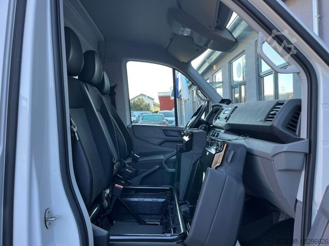 Box van VOLKSWAGEN CRAFTER 2,0TDI AUTOMATIK XXL KOFFER KLIMA 1.HAND
