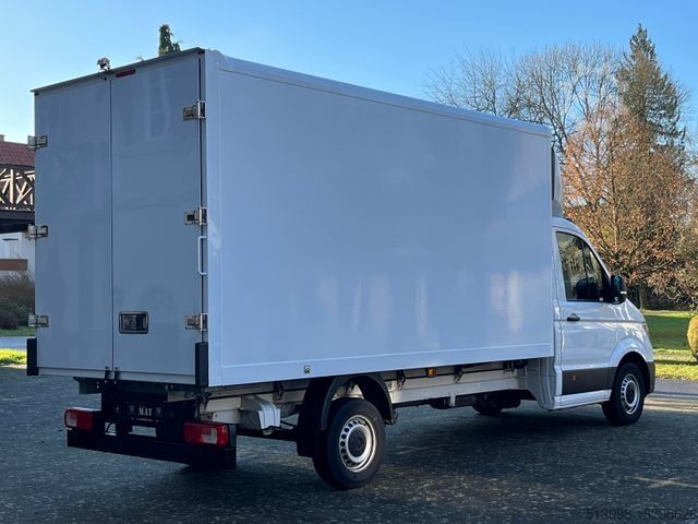 Box van VOLKSWAGEN CRAFTER 2,0TDI AUTOMATIK XXL KOFFER KLIMA 1.HAND