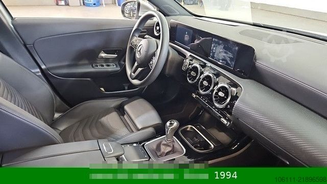 Van MERCEDES-BENZ A 200 A -Klasse  Navigation Kamera