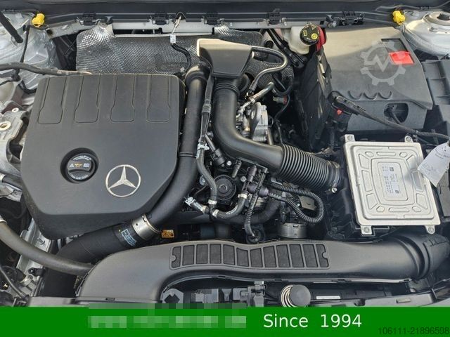 Van MERCEDES-BENZ A 200 A -Klasse Navigation Kamera