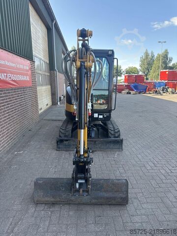 Mini excavator Sany SY26U Cabine - Gebruikt
