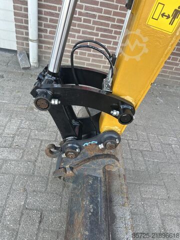 Mini excavator Sany SY26U Cabine - Gebruikt