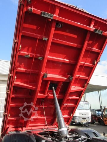 Tipper truck mercedes-benz Arocs 1843 Dreiseitenkipper