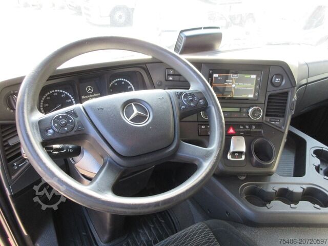 Tipper truck mercedes-benz Arocs 1843 Dreiseitenkipper