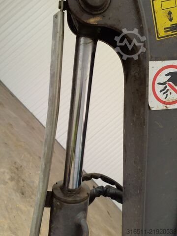 Chain excavator Volvo ECR50D