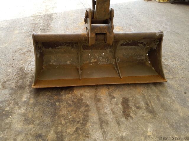 Chain excavator Volvo ECR50D